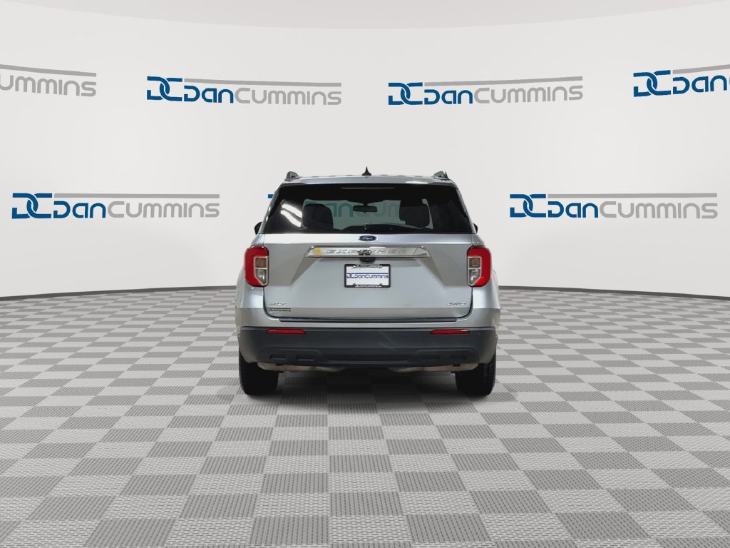 Used 2021 Ford Explorer XLT AWD/4WD image 7