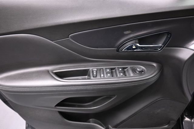 Used 2020 Buick Encore Preferred FWD image 13