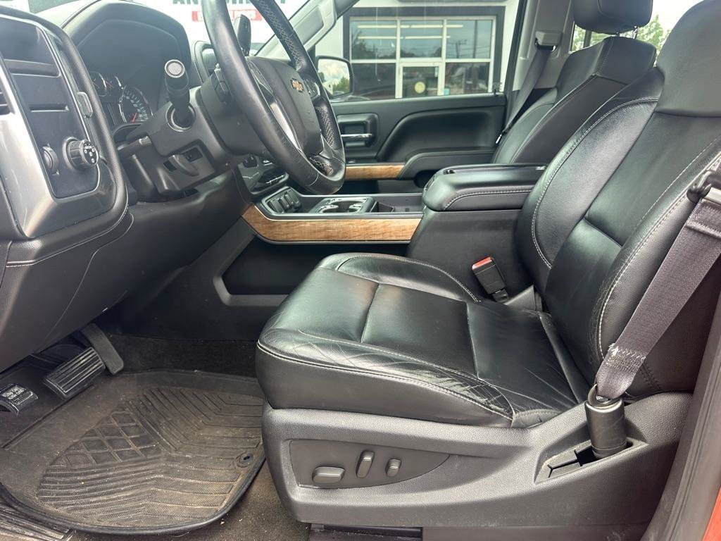 Used 2015 Chevrolet Silverado 1500 LTZ RWD image 13