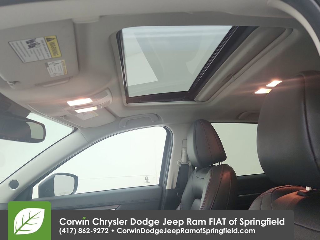 Used 2025 MAZDA CX-5 Carbon Edition image 28