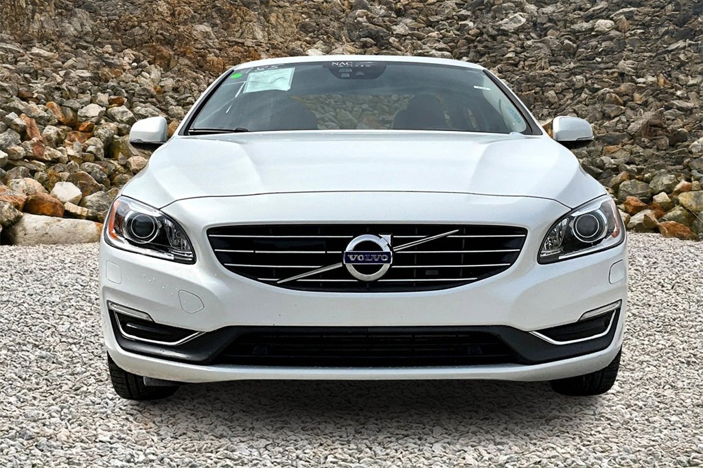 Used 2015 Volvo S60 T5 Platinum image 3