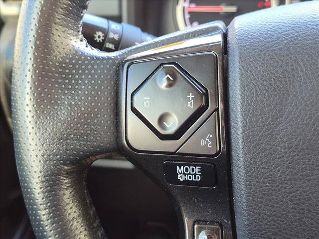 Used 2023 Toyota 4Runner TRD Off-Road Premium w/ Moonroof Package AWD/4WD image 4
