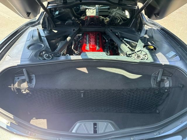Used 2021 Chevrolet Corvette Stingray Coupe w/ Z51 Performance Package RWD image 19