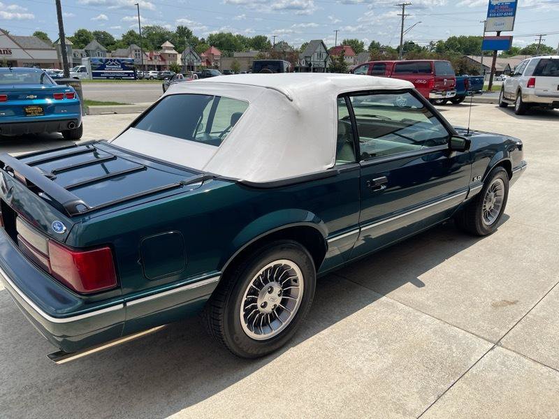 Used 1990 Ford Mustang LX RWD image 9