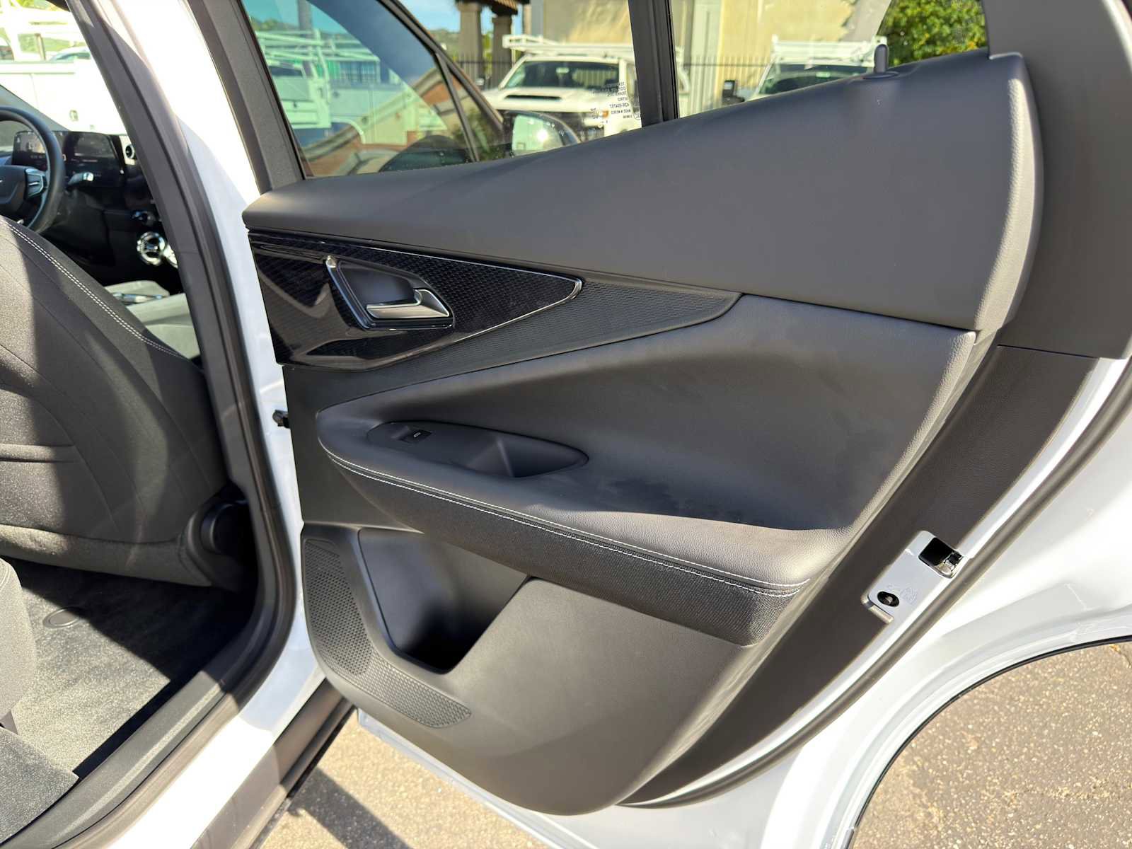 New 2026 Chevrolet Blazer EV LT image 13