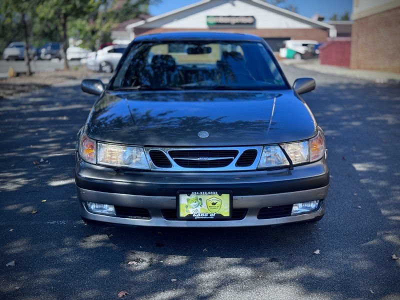 Used 2001 Saab 9-5 2.3T FWD image 2