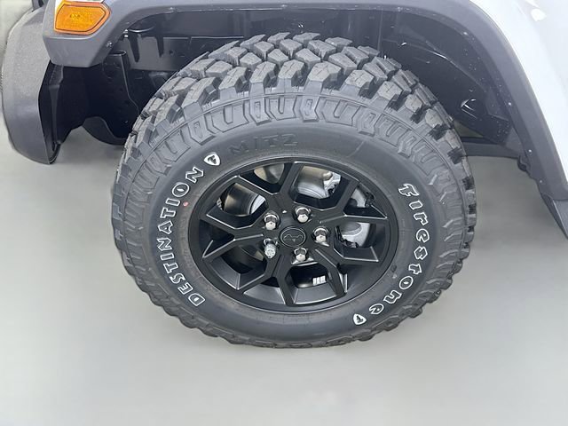 New 2025 Jeep Gladiator Sport image 26