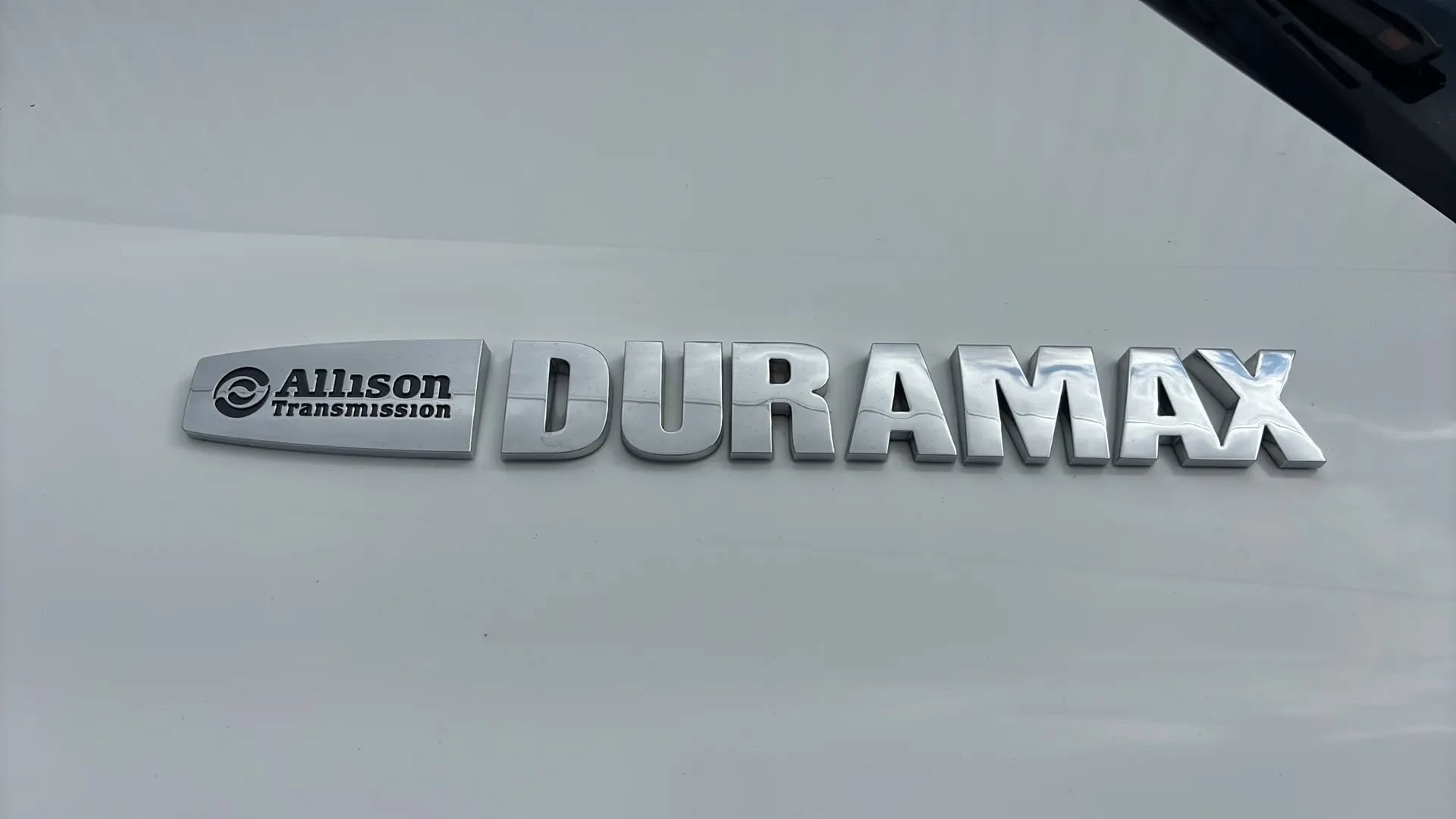 Used 2015 Chevrolet Silverado 3500 High Country w/ Duramax Plus Package AWD/4WD image 13