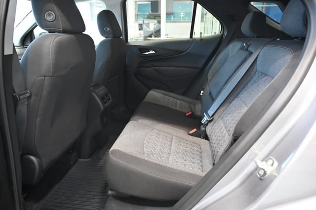 Used 2024 Chevrolet Equinox LT FWD image 11
