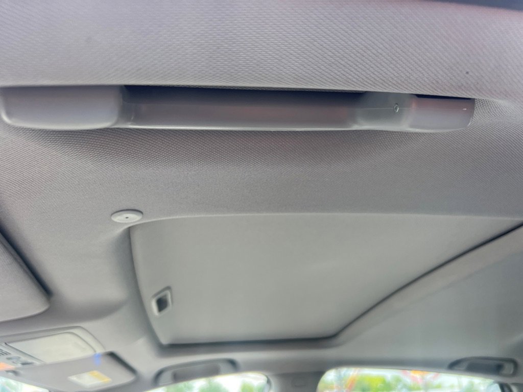 Used 2018 Honda Accord Touring image 38