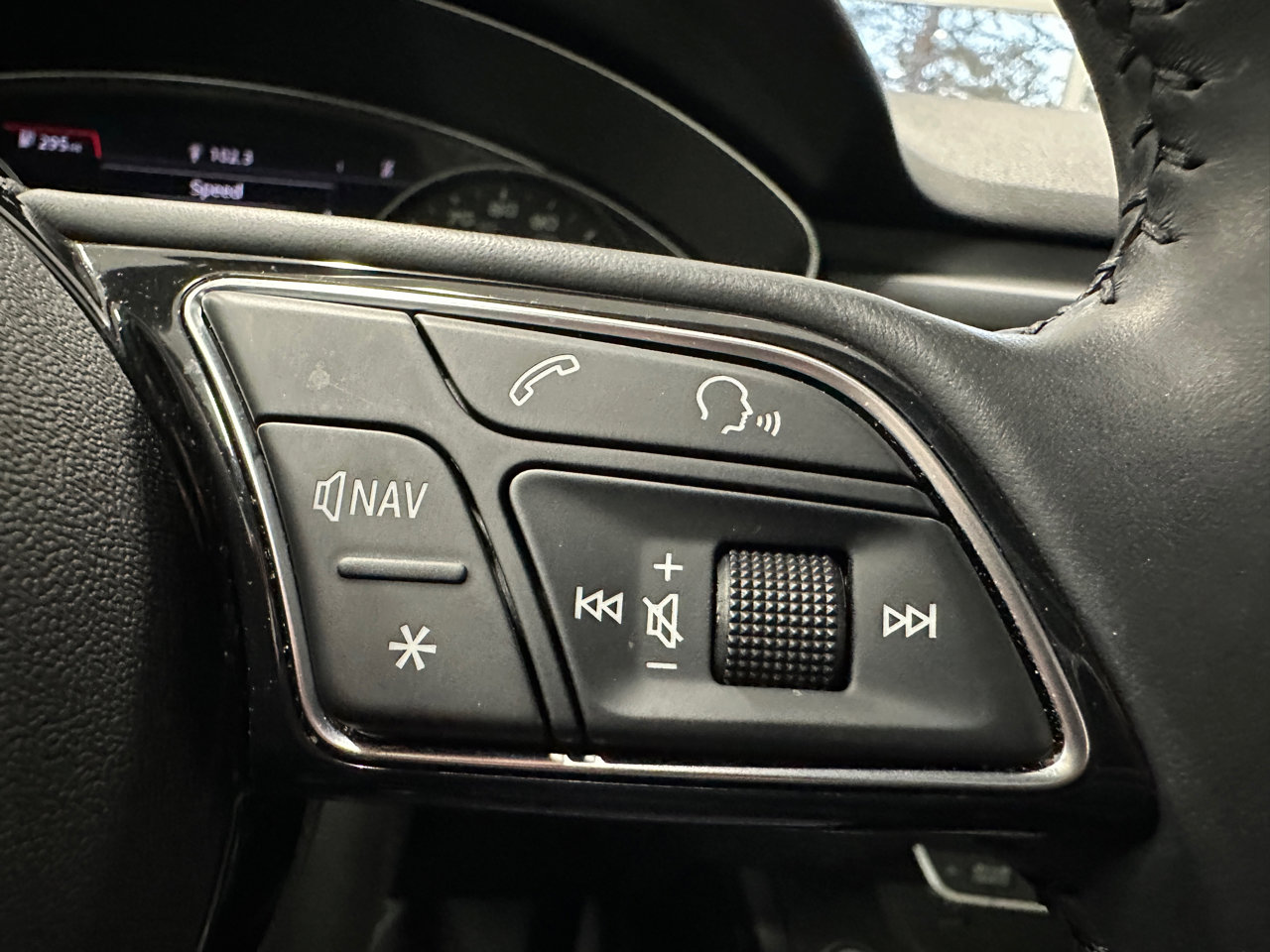 Used 2018 Audi A4 2.0T Ultra Premium w/ Convenience Package image 38