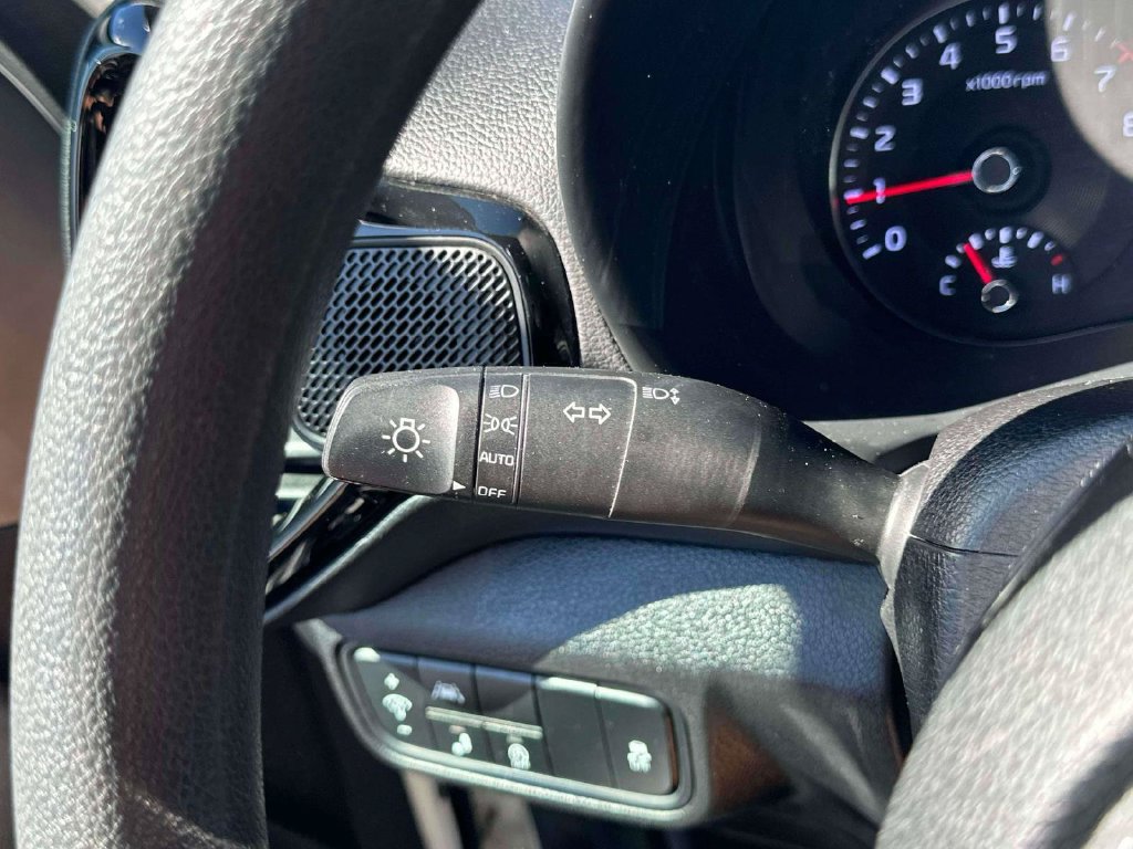 Used 2022 Kia Soul S FWD image 20