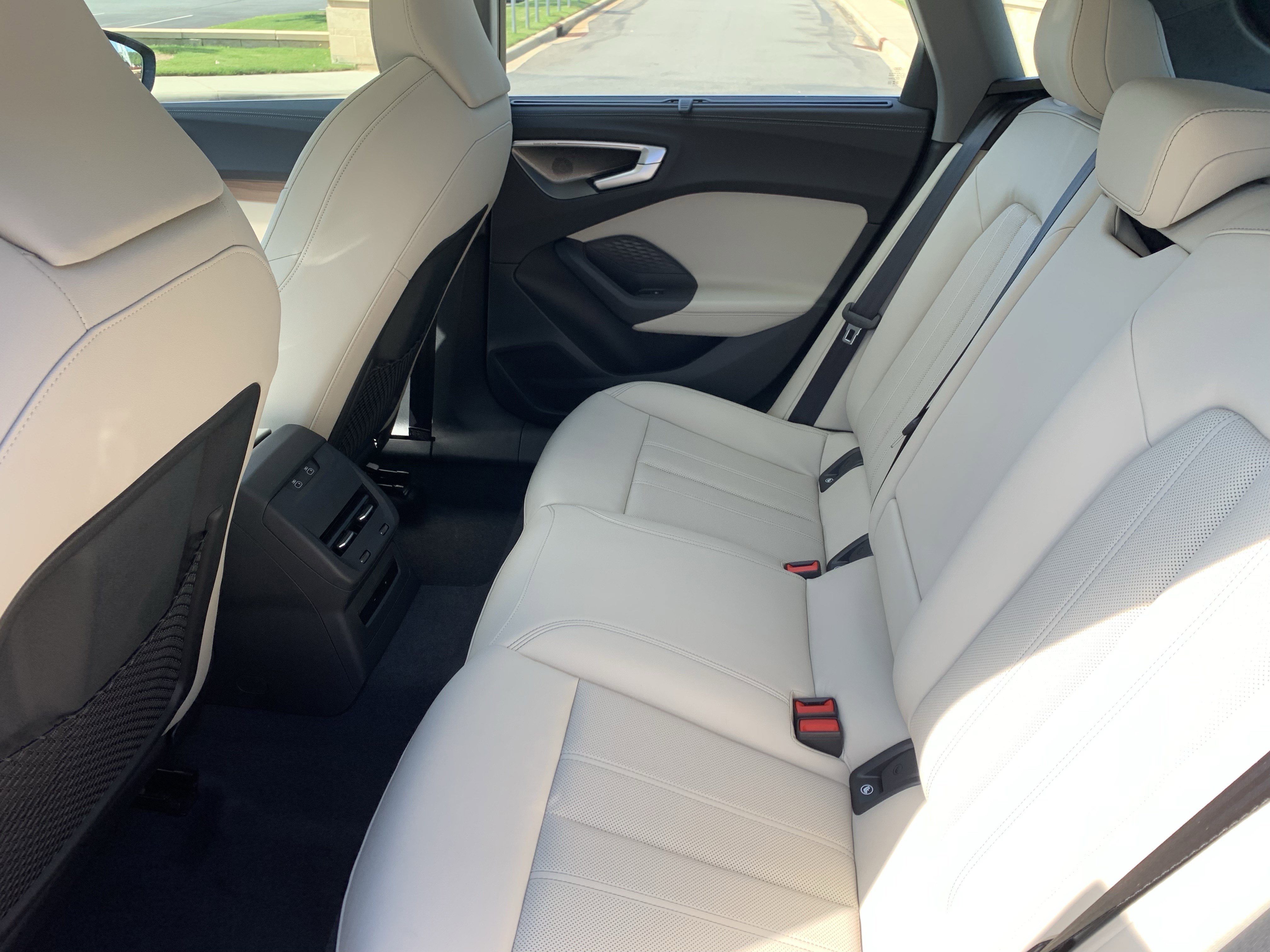 Certified 2025 Audi A5 2.0T Premium Plus w/ Premium Plus AWD/4WD image 33