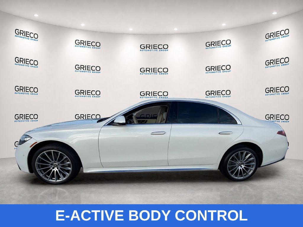 Used 2023 Mercedes-Benz S 580 4MATIC Sedan image 4