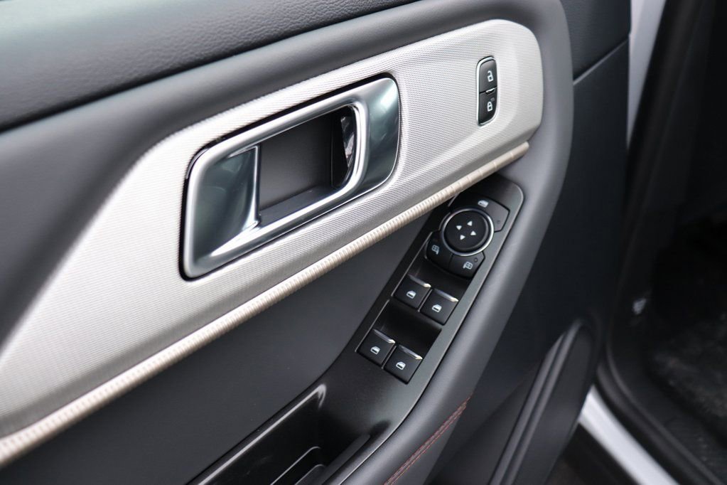New 2026 Ford Explorer Active w/ Active Comfort Package image 31