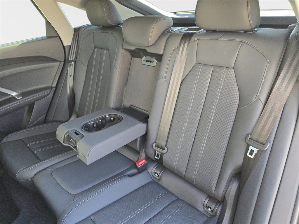 New 2025 Audi Q5 Premium Plus image 14