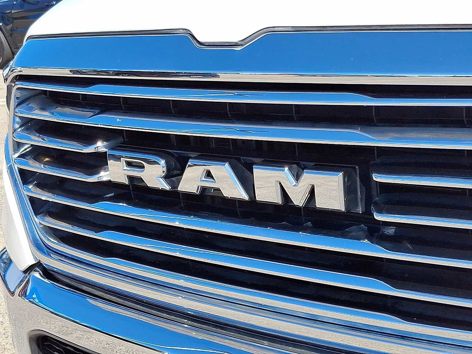 Used 2020 RAM 1500 Limited image 37