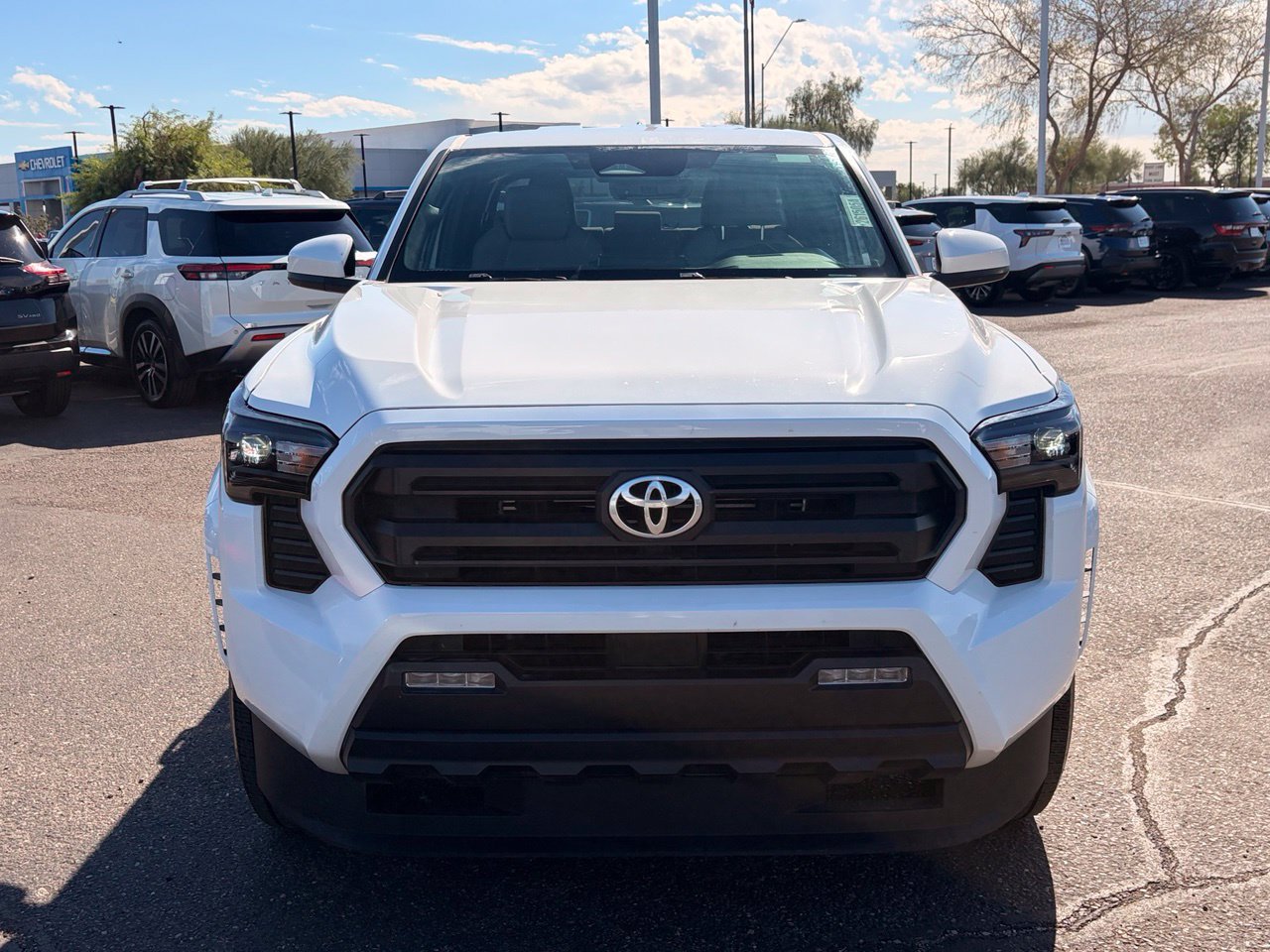 Used 2024 Toyota Tacoma SR5 AWD/4WD image 8