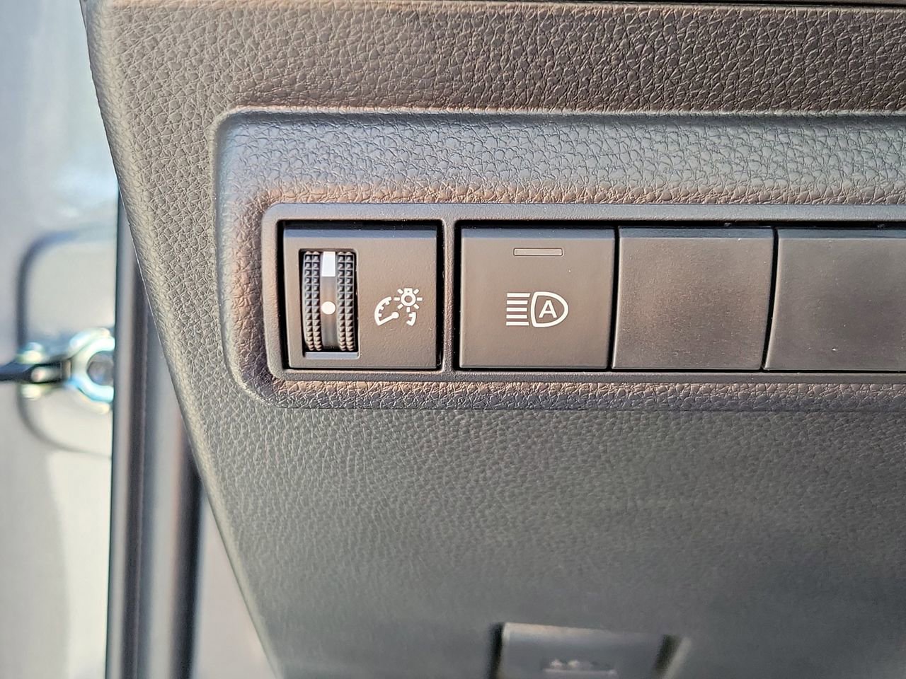 New 2026 Toyota Corolla SE FWD image 30