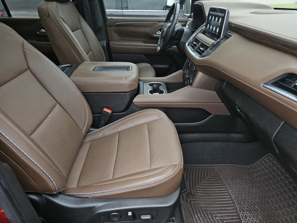 Used 2021 Chevrolet Tahoe High Country w/ Premium Package 2 RWD image 31