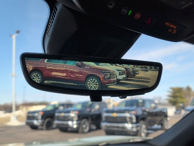 Certified 2025 Chevrolet Equinox ACTIV w/ Safety and Technology Package image 40