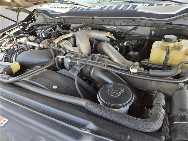 Used 2020 Ford F250 Platinum w/ FX4 Off-Road Package AWD/4WD image 24