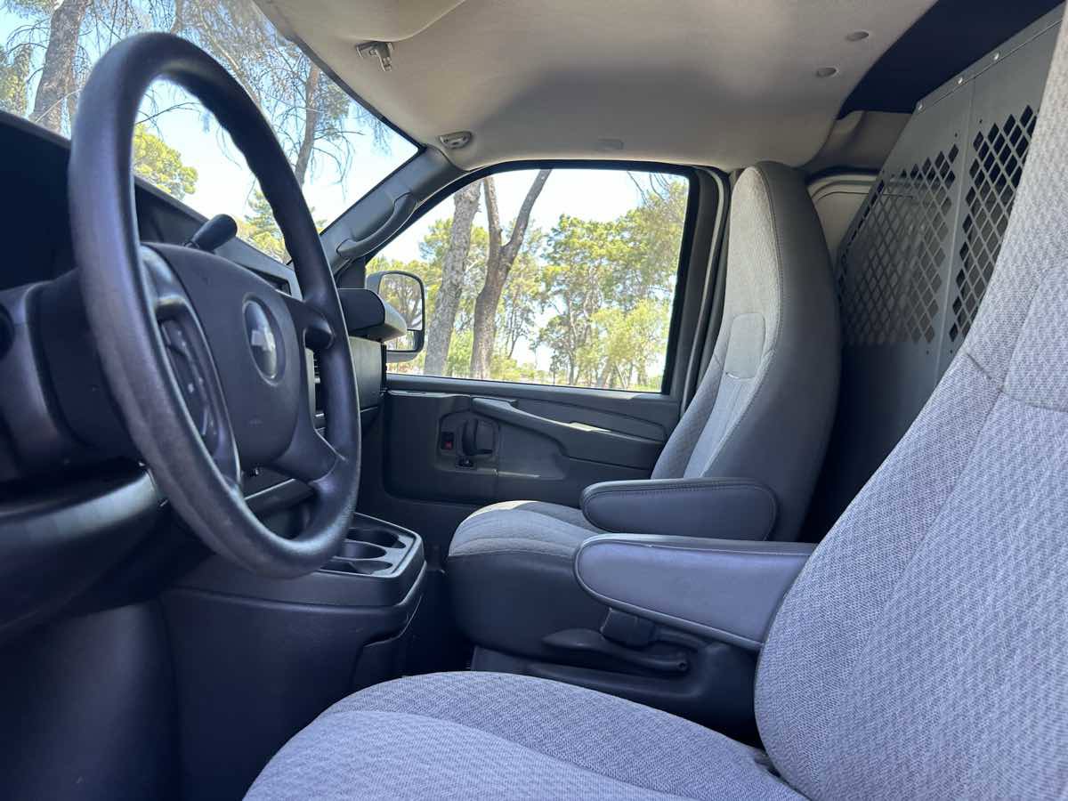 Used 2013 Chevrolet Express 1500 w/ Power Package image 14