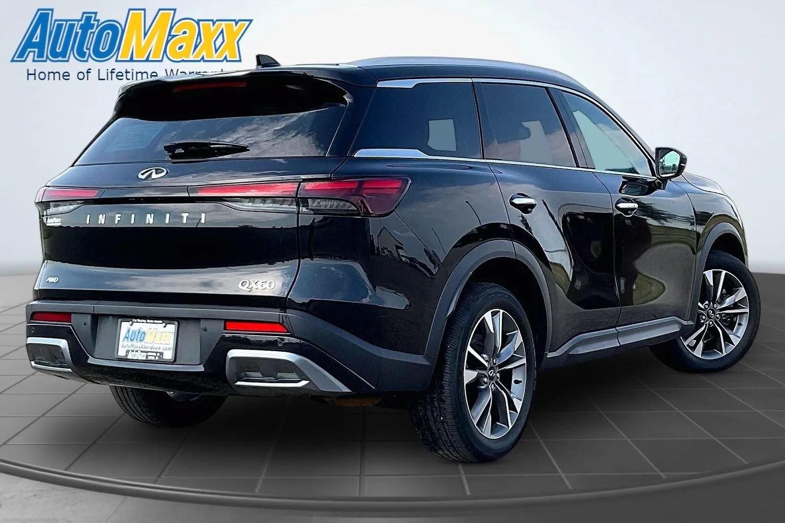 Used 2022 INFINITI QX60 Luxe AWD/4WD image 9