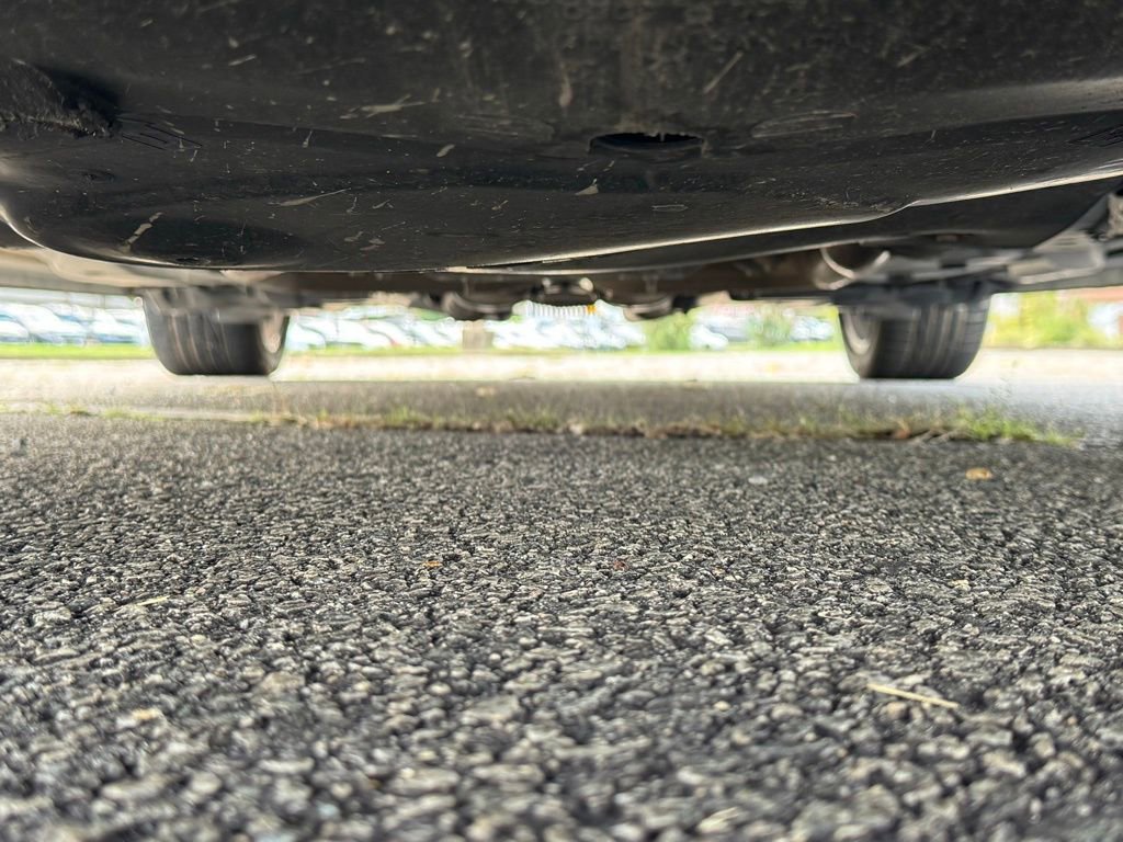 Used 2022 Dodge Challenger R/T w/ Blacktop Package image 38