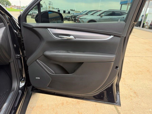 Certified 2024 Cadillac XT5 Luxury AWD/4WD image 36