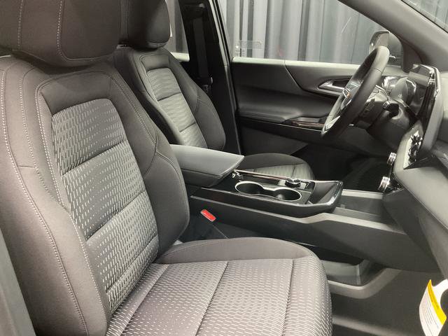 New 2026 Chevrolet Equinox LT FWD image 15