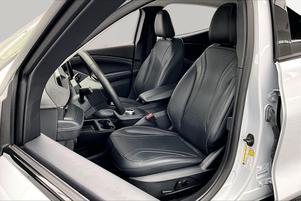 Certified 2023 Ford Mustang Mach-E Premium AWD/4WD image 25