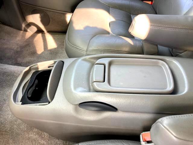 Used 1998 GMC Yukon SLT w/ Marketing Opt Pkg 5 image 25