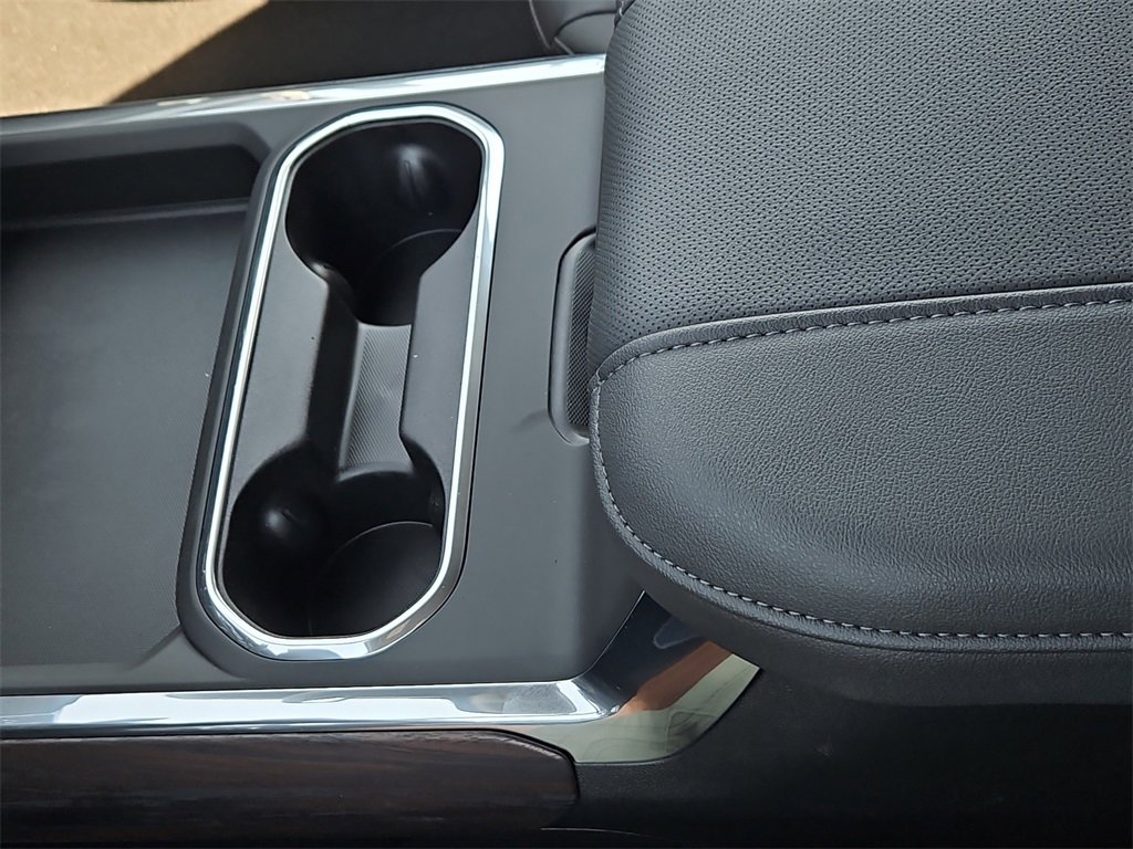 New 2025 GMC Sierra 2500 SLT w/ Texas SLT Premium Package image 24