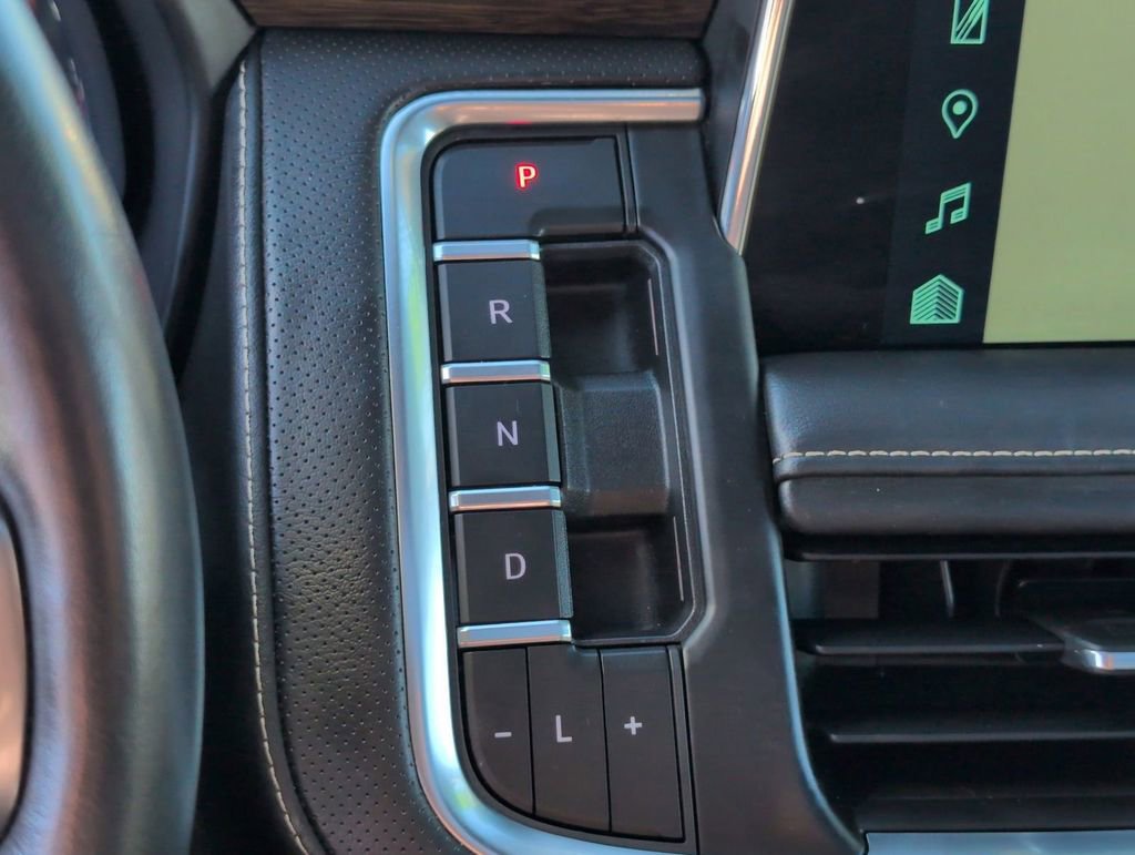 Certified 2023 Chevrolet Tahoe Premier w/ Advanced Technology Package image 14