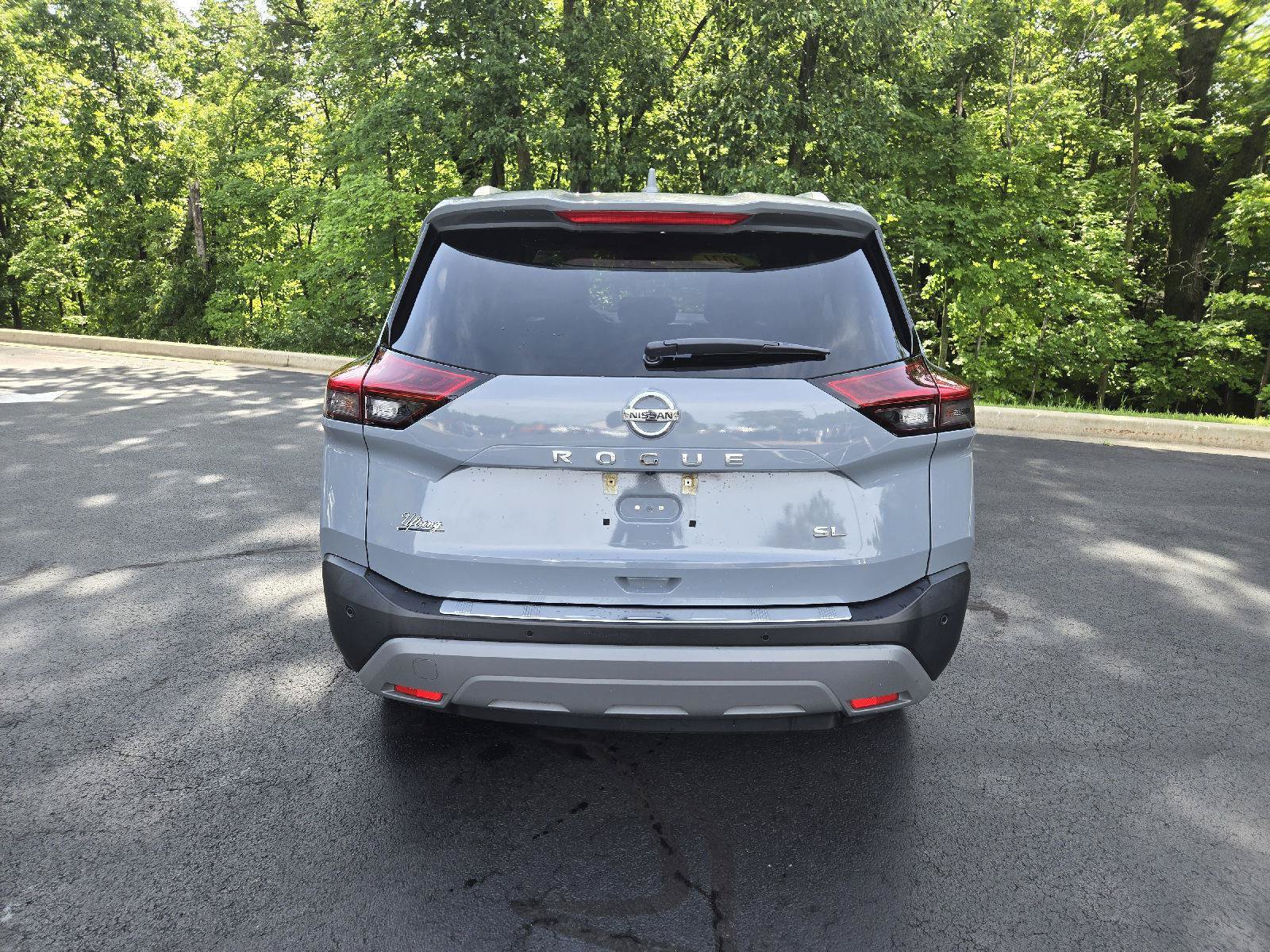 Used 2021 Nissan Rogue SL FWD image 8