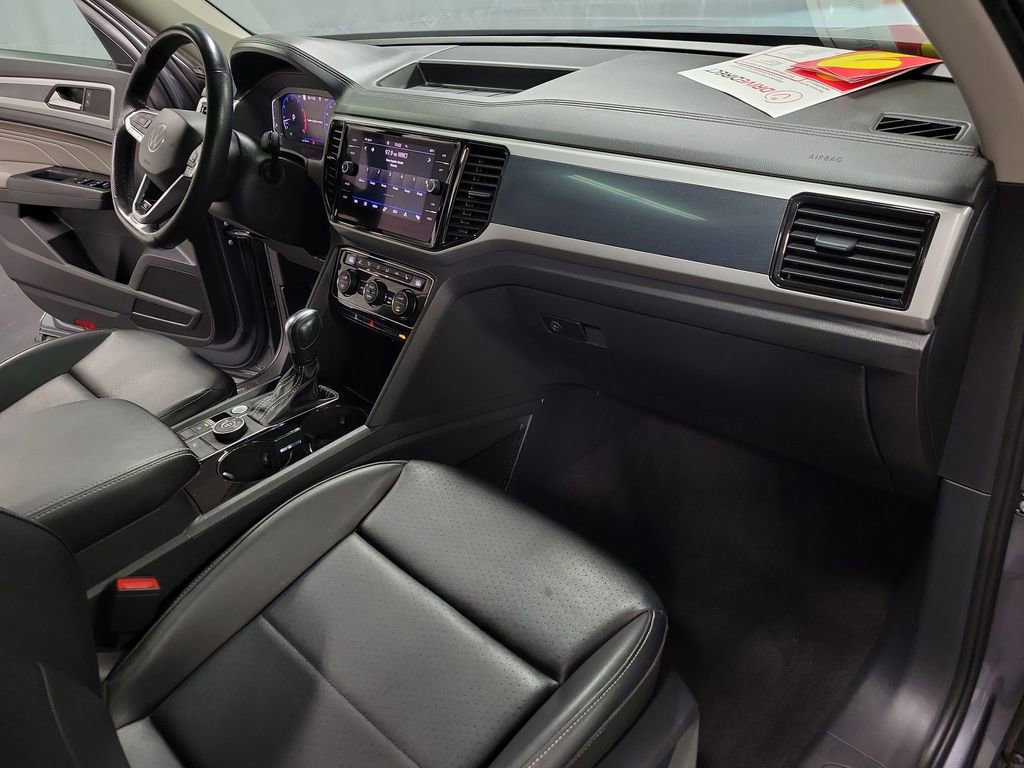 Used 2021 Volkswagen Atlas SEL R-Line AWD/4WD image 25