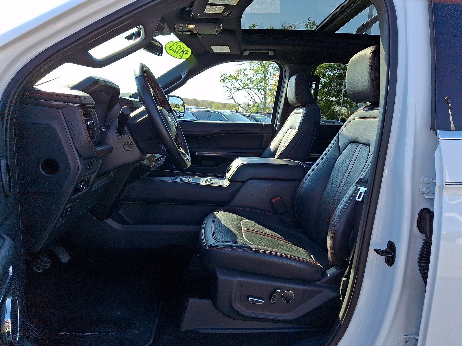 Used 2023 Ford Expedition Max Limited AWD/4WD image 15