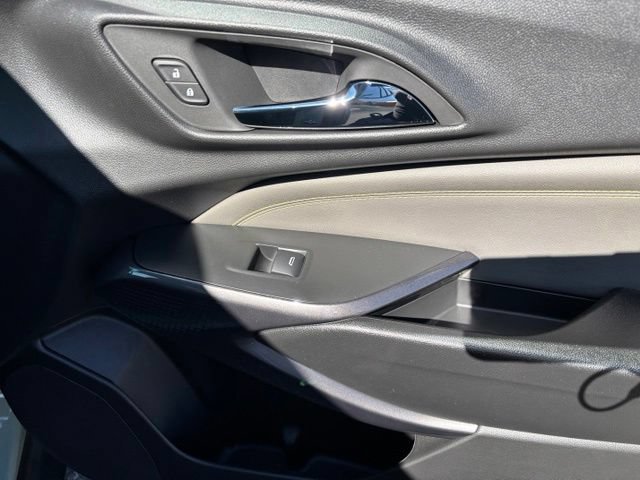 New 2026 Chevrolet Trax ACTIV w/ Driver Confidence Package FWD image 21