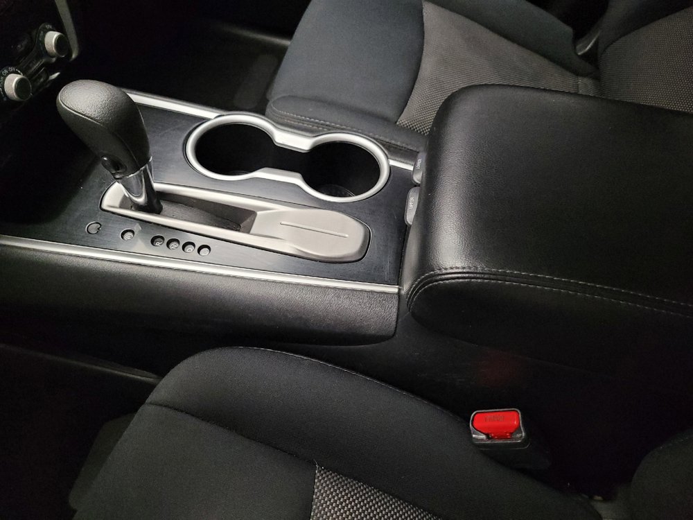 Used 2019 Nissan Pathfinder S FWD image 26