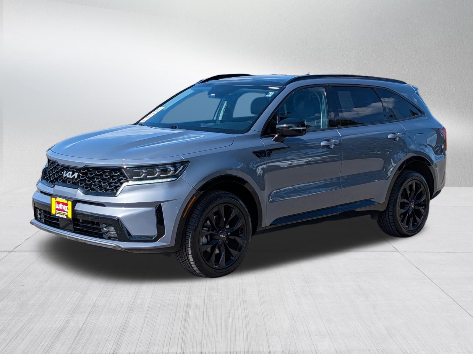 Used 2023 Kia Sorento SX AWD/4WD image 3