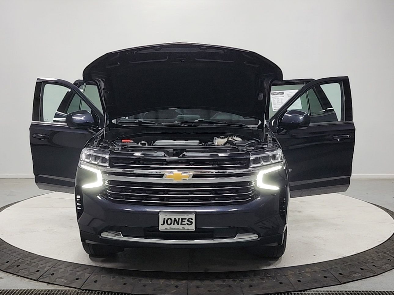 Used 2023 Chevrolet Tahoe LT RWD image 10