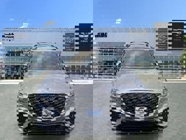 Used 2023 Genesis GV70 3.5T Sport w/ Sport Prestige Package image 10