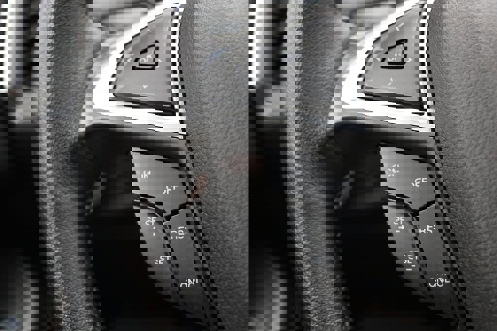 Used 2023 Ford Edge Titanium AWD/4WD image 19