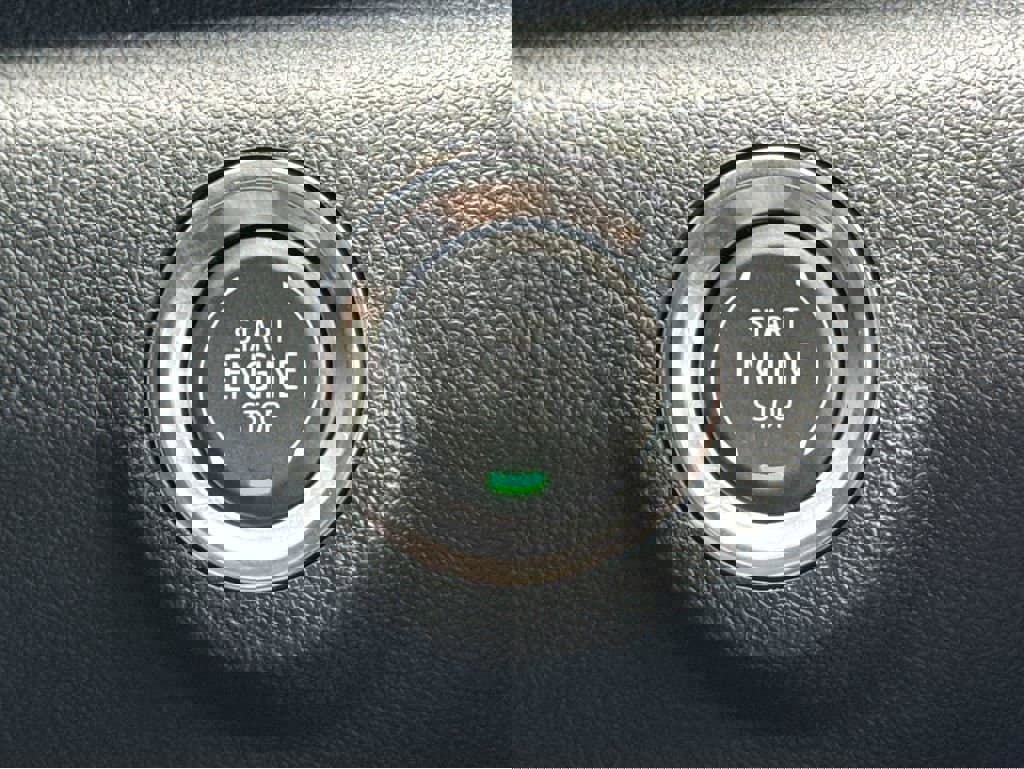 New 2026 GMC Terrain AT4 w/ Convenience Package III image 18