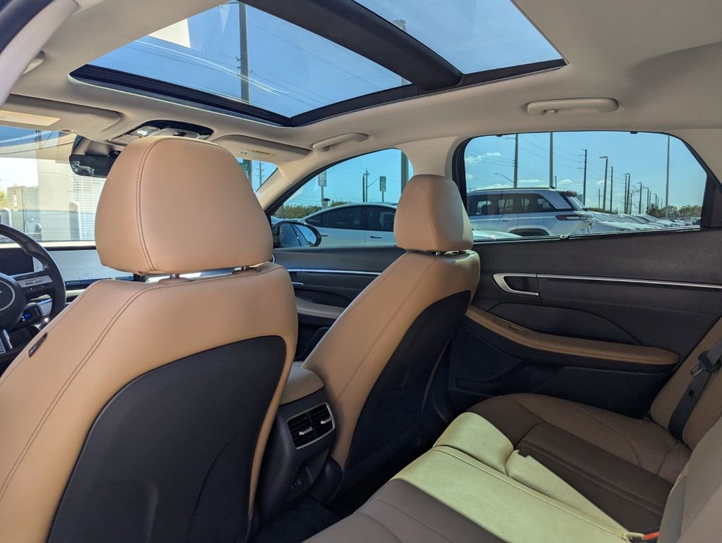 Used 2024 Hyundai Sonata Limited image 18