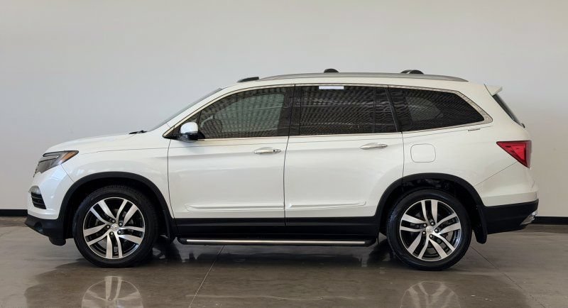 Used 2016 Honda Pilot Touring image 4