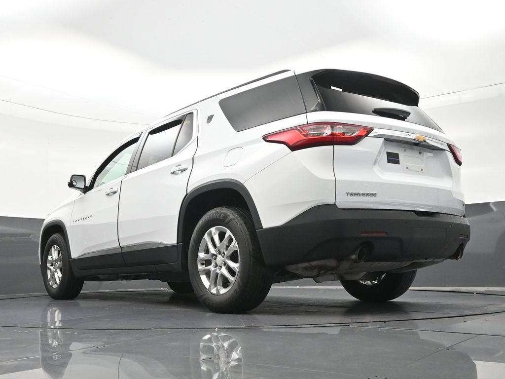 Used 2019 Chevrolet Traverse LT FWD image 26