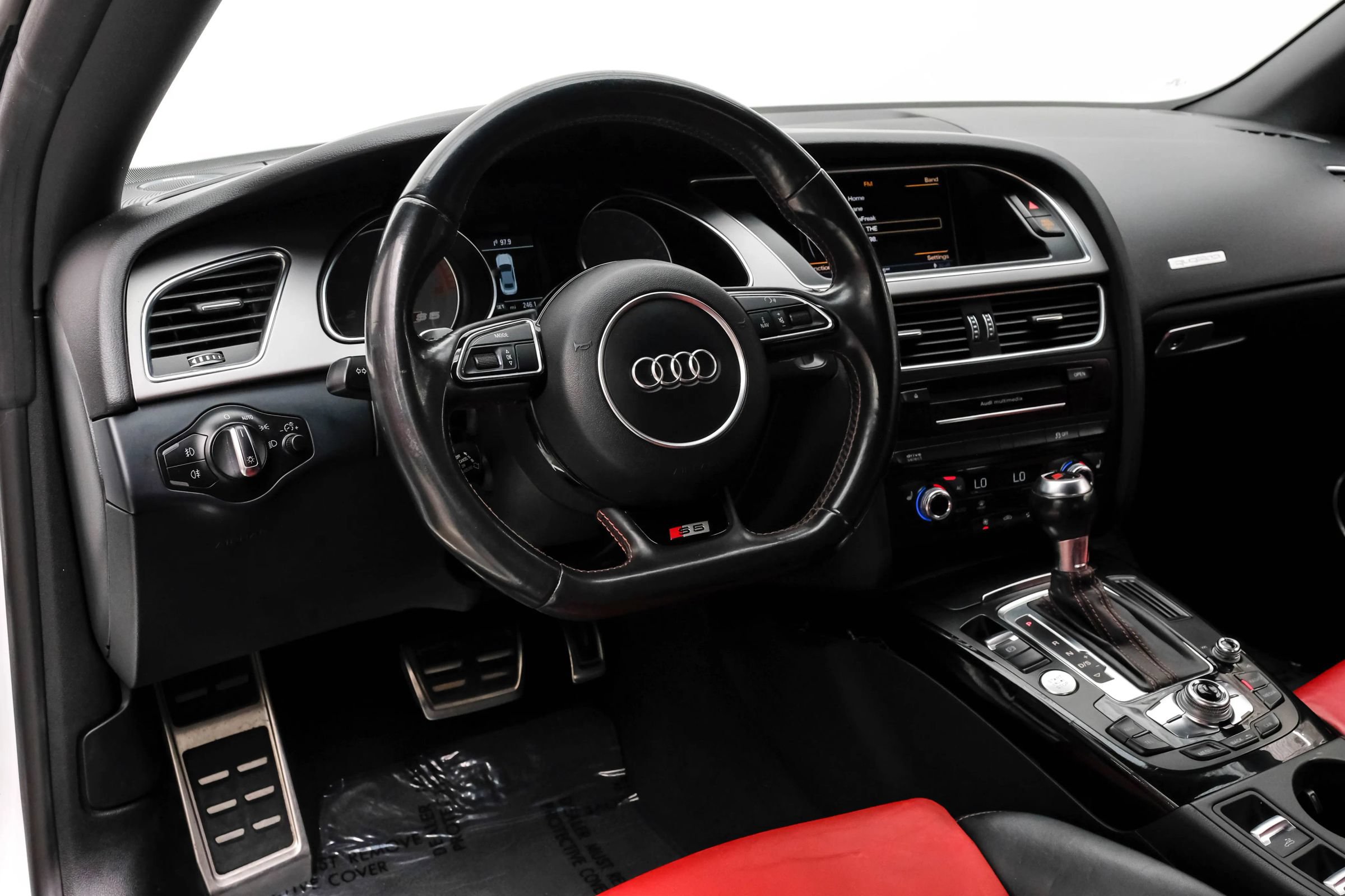 Used 2013 Audi S5 Prestige w/ Prestige Pkg AWD/4WD image 2