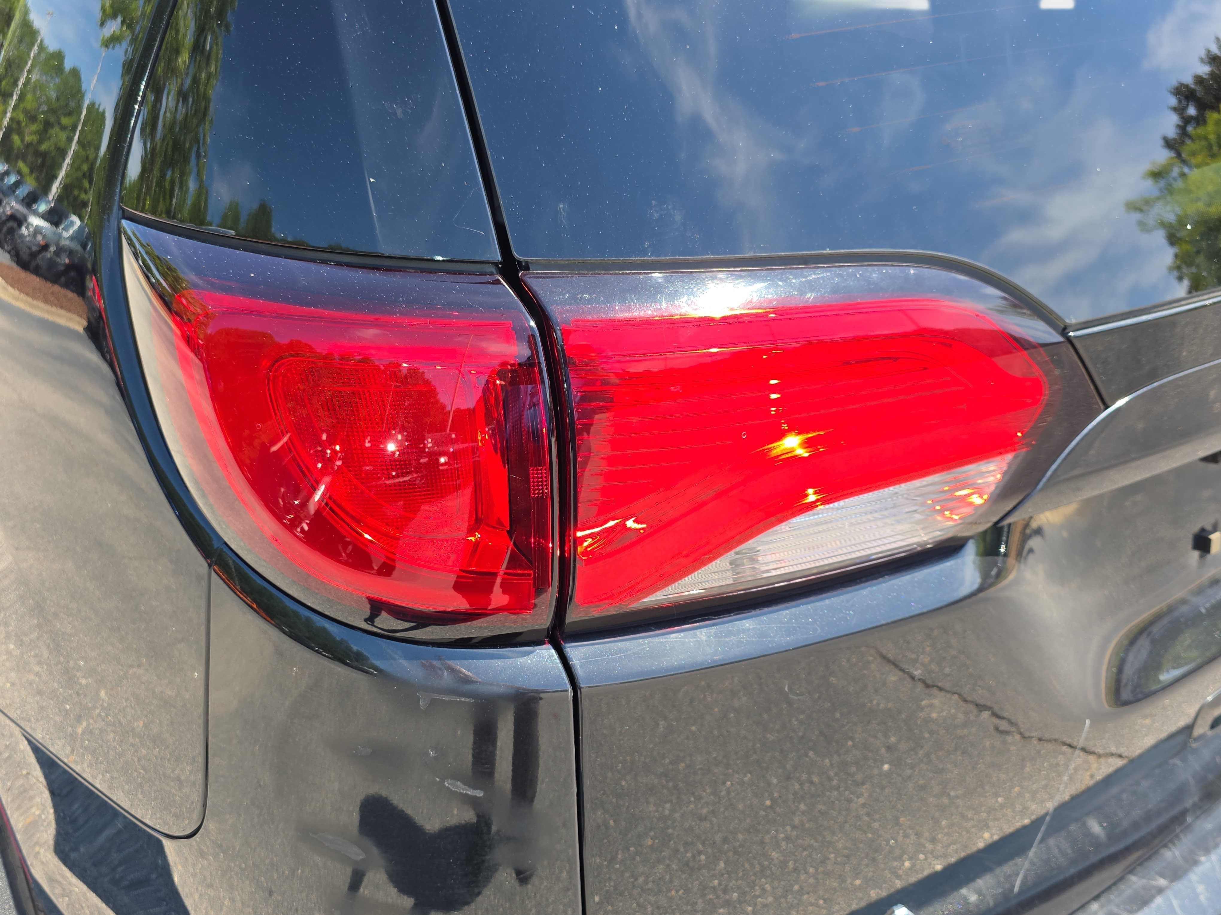 Used 2017 Chrysler Pacifica Limited FWD image 31